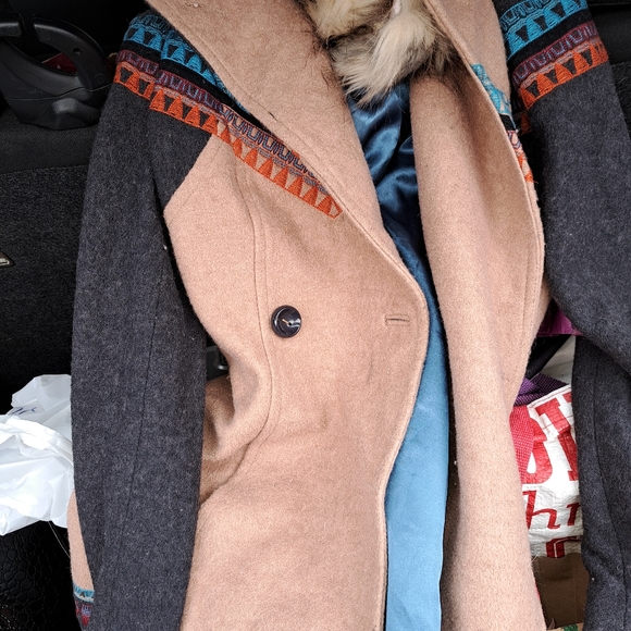 Tracy Reese by Anthropologie Embroidered Coat - Picture 2 of 6